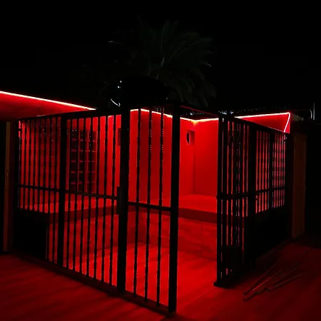Love hotel Paradise - Fkk Swinger & Nudist Couples Only Maspalomas (Gran Canaria)