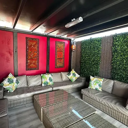 מלון אהבה Paradise - Fkk Swinger & Nudist Couples Only 4*