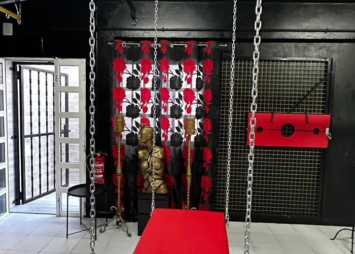 Paradise - Fkk Swinger & Nudist Couples Only Romantiskt hotell 4*