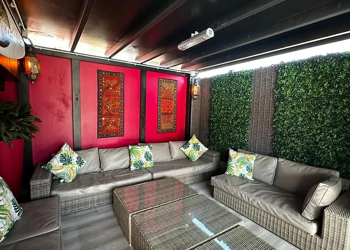 Romantiskt hotell Paradise - Fkk Swinger & Nudist Couples Only 4*