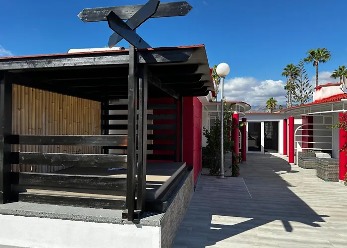 Romantiskt hotell Paradise - Fkk Swinger & Nudist Couples Only 4*